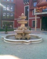 Zahradní betonová fontána FW1